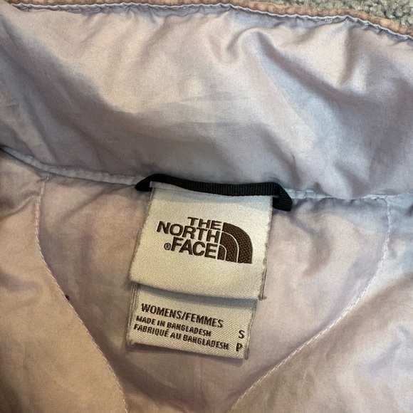 The North Face Women's Beige Quilted Puffer Jacket - Picture 3 of 6